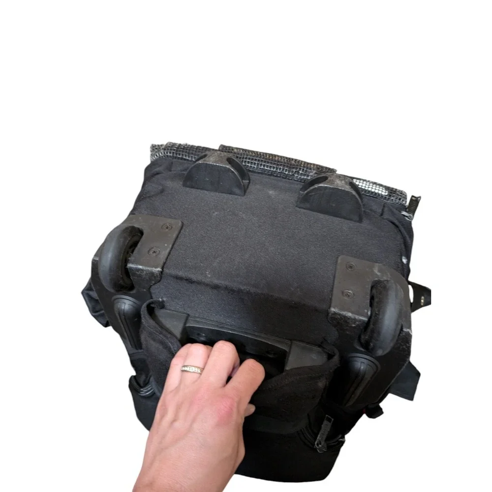 Tamrac‎ 5265 CyberPack Express Rolling Photo/Computer Backpack (Black)